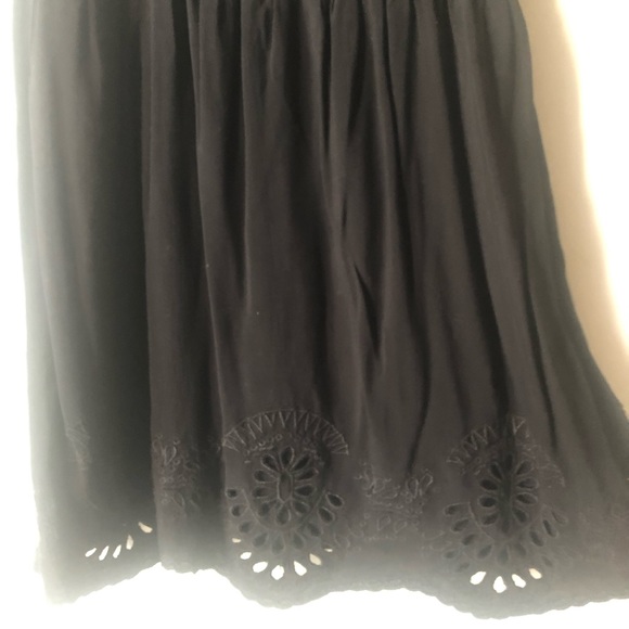 ❤️Pins & Needles UO Black Dress Rayon Boho Embroidered Eyelet Sleeveless Size S - Picture 4 of 7